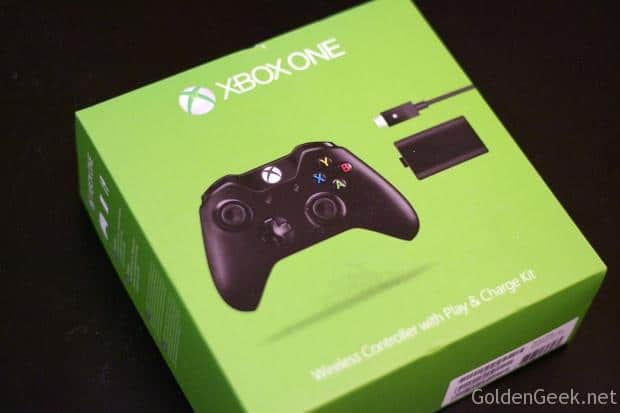Unboxing Xbox One Play and Charge