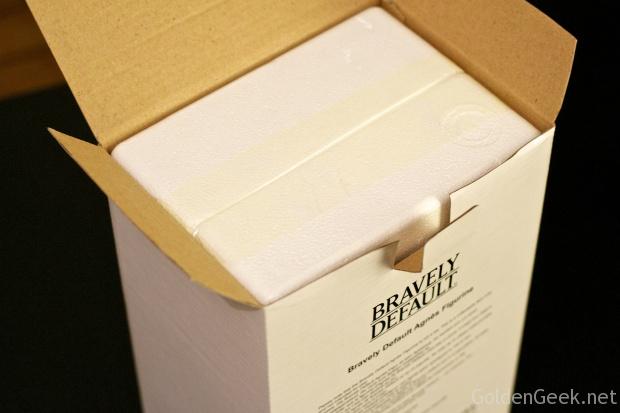 Unboxing Bravely Default Collector