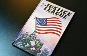 Critique Justice League Tome 4