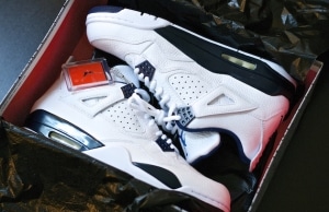 Arrivage Air Jordan 4 Retro Columbia