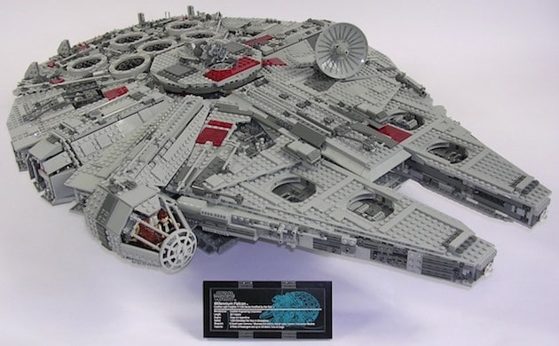 Lego Star Wars Faucon Millenium UCS