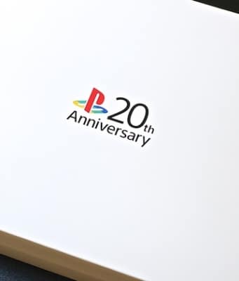 Unboxing PS4 20th Anniversary collector