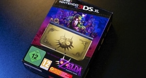 Unboxing New 3DS XL Zelda Majora's Mask Collector