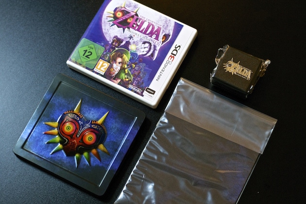 Unboxing Zelda Majora's Mask 3D Edition Collector