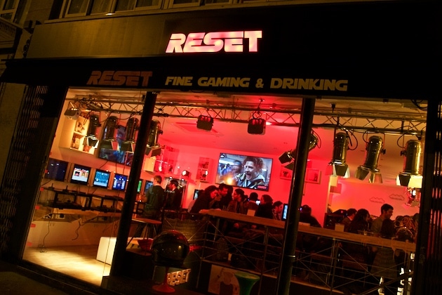 Avis bar RESET retrogaming paris