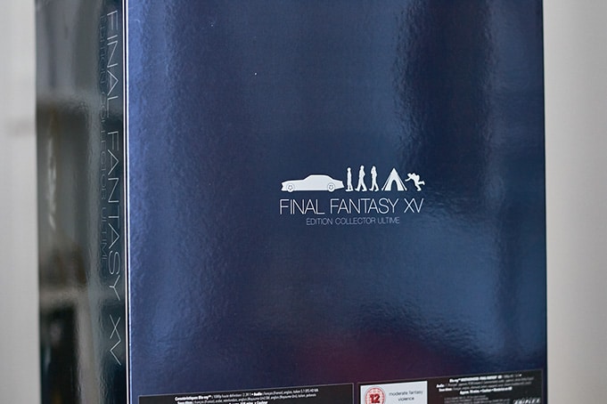 Unboxing Final Fantasy XV Ultimate Collector Edition PS4