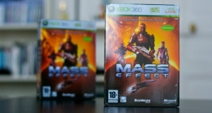 Unboxing Mass Effect Collector