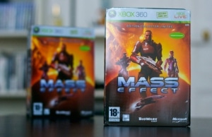 Unboxing Mass Effect Collector