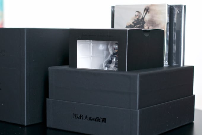 Unboxing Nier Automata Collector Black Box