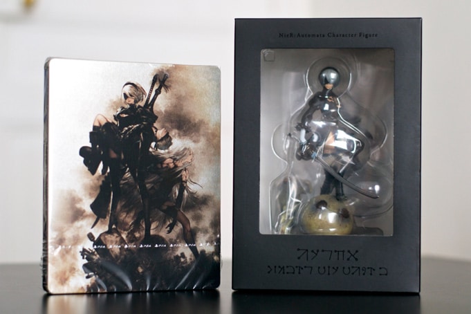 Unboxing Nier Automata Collector Black Box