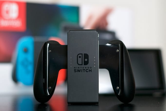 Unboxing Nintendo Switch Photos