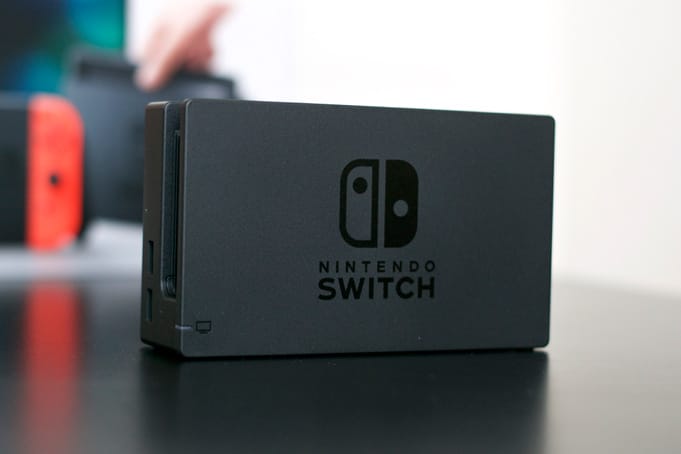 Unboxing Nintendo Switch Photos