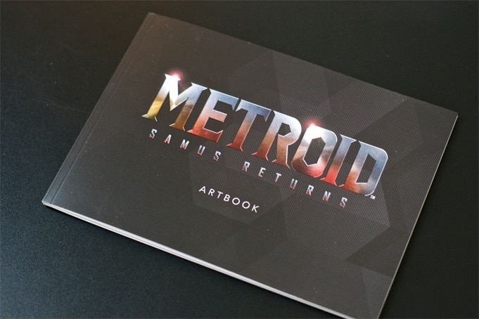 Unboxing Metroid Samus Returns Collector Heritage