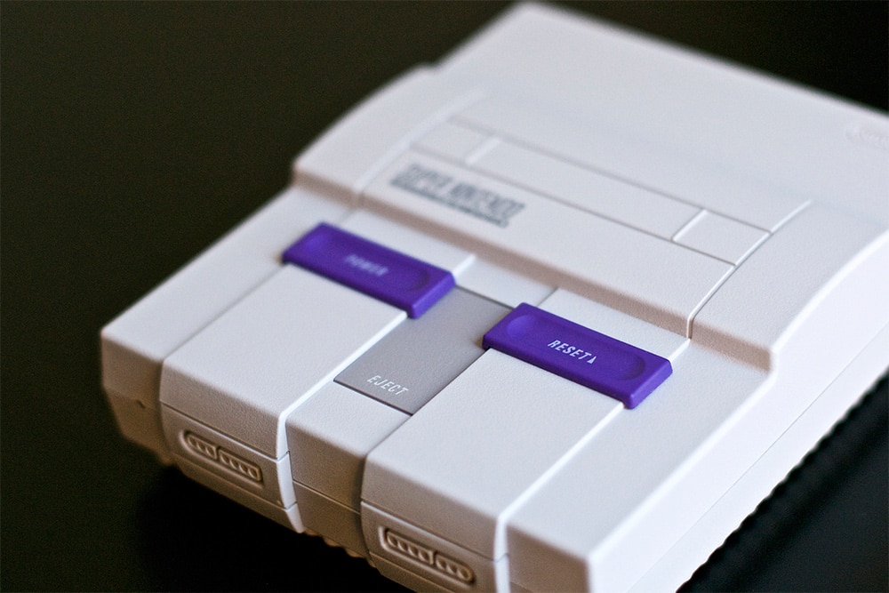 Unboxing super nintendo mini US