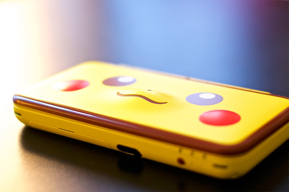 2DS XL PIKACHU EDITION COLLECTOR