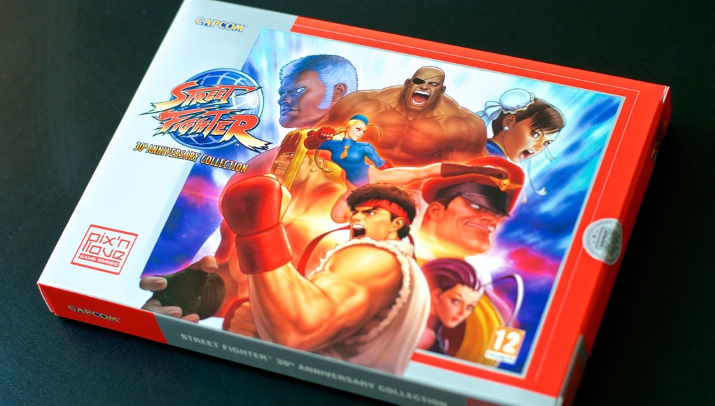 Unboxing Street Fighter 30th Collector Pix N Love