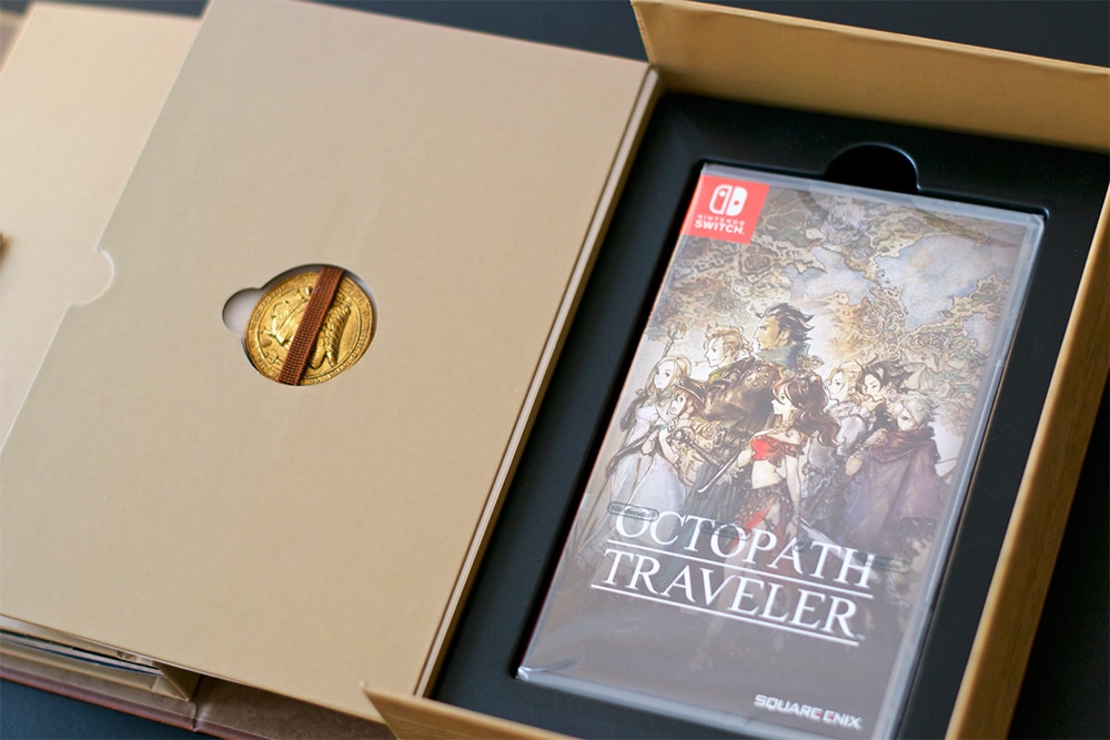 Unboxing Octopath Traveler Switch