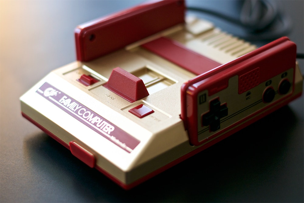 Unboxing Famicom Mini Shonen Jump