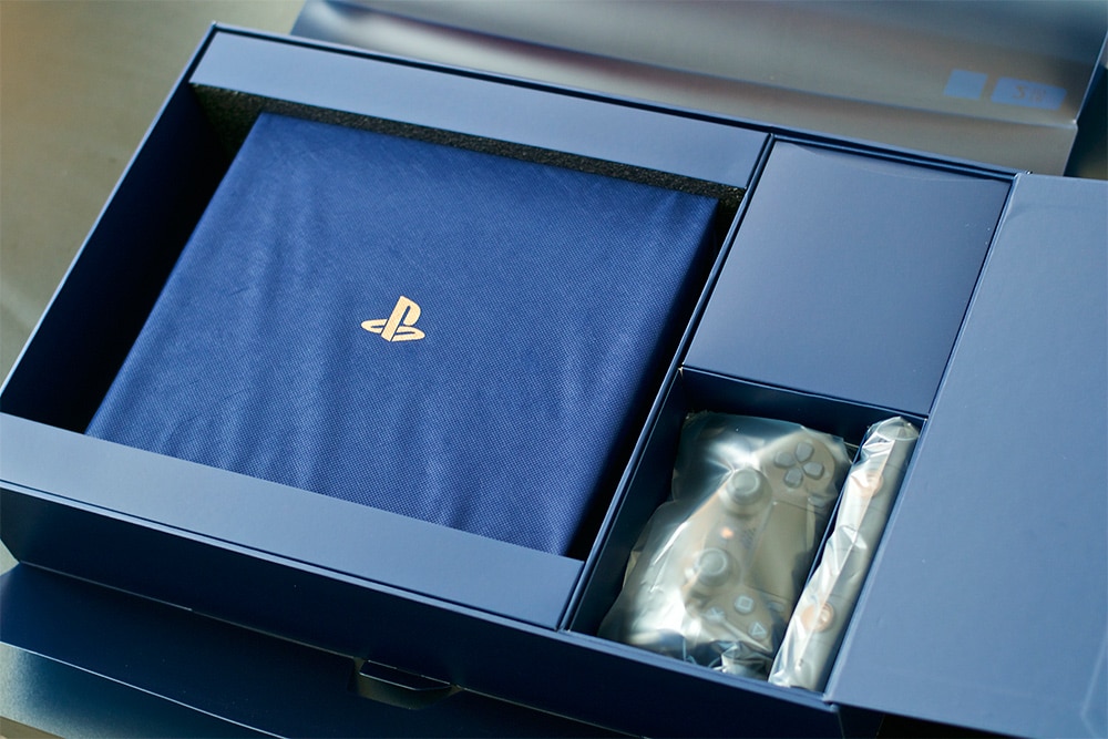 Unboxing PS4 Pro 500 Millions 500 M PlayStation