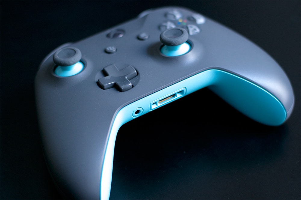 Manette Xbox One Grey and Blue