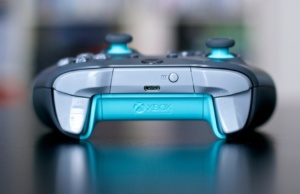 Manette Xbox One Grey and Blue