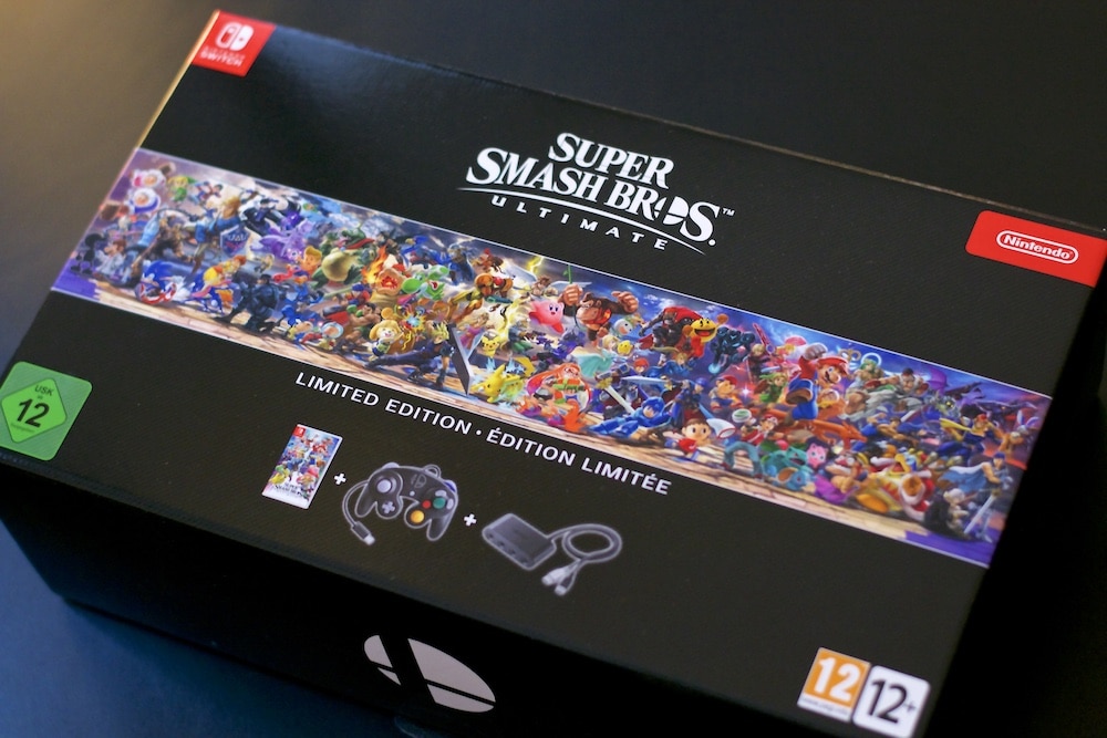 Unboxing Smash Bros Collector Switch
