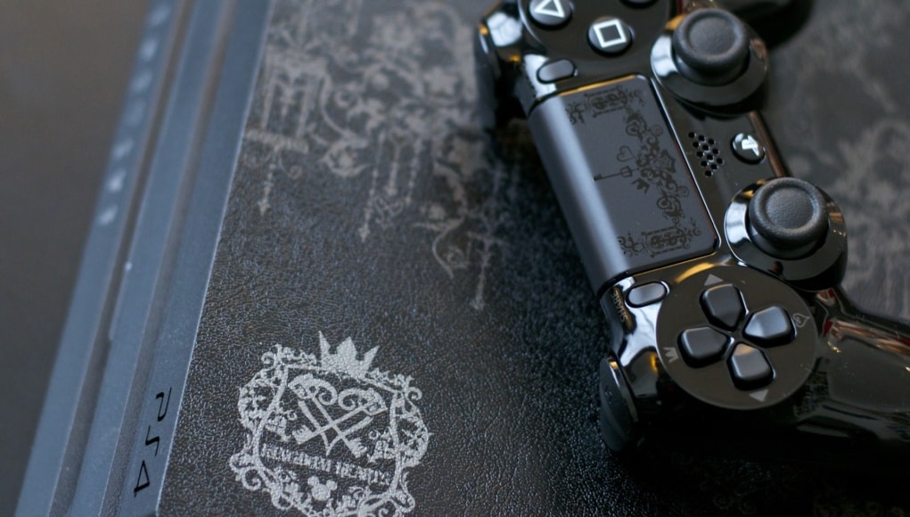 Unboxing PS4 Pro Kingdom hearts 3