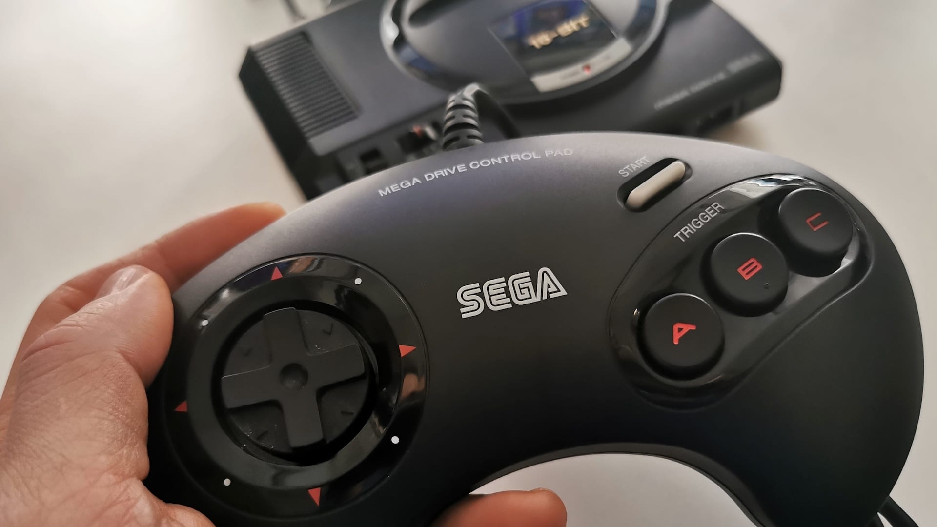 [Preview] J'ai testé la Mega Drive Mini | GoldenGeek