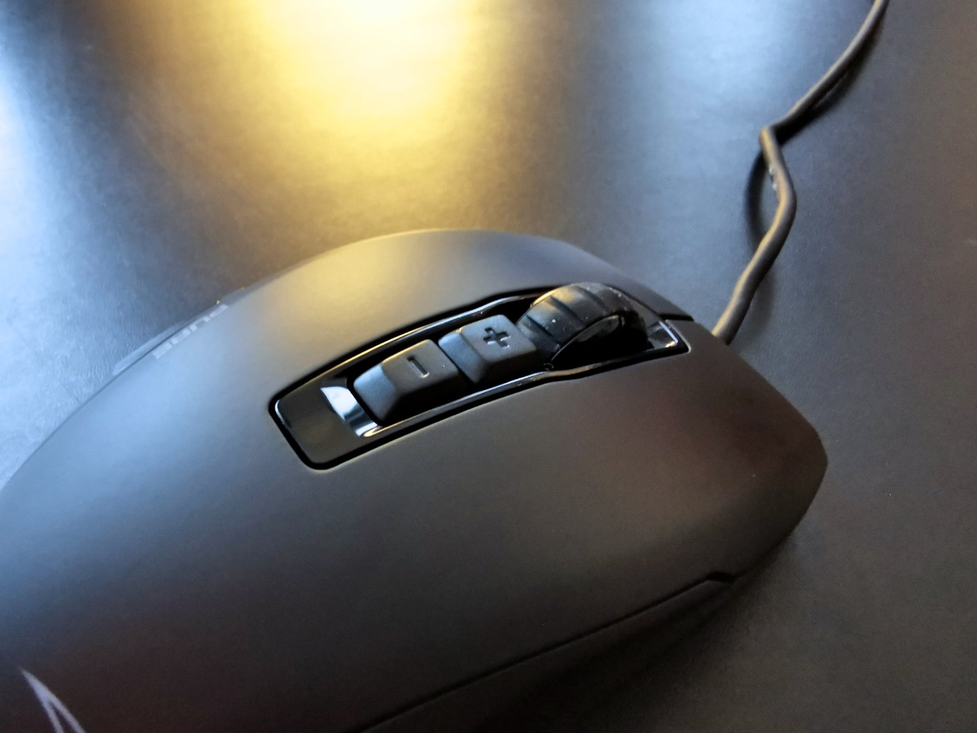 Roccat souris Kone Pure