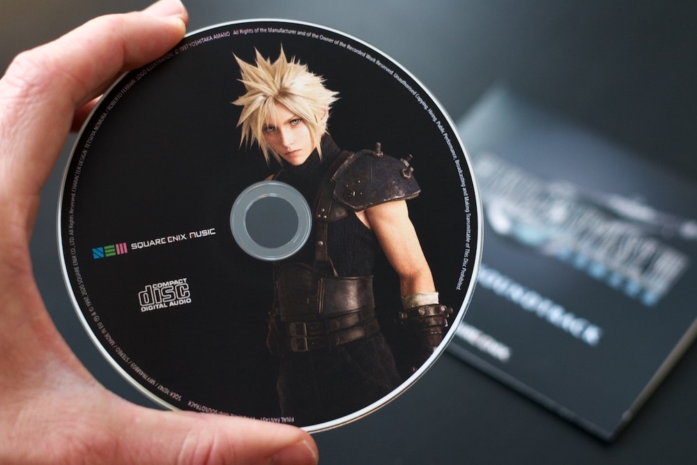 Unboxing Final Fantasy 7 Remake Edition Deluxe