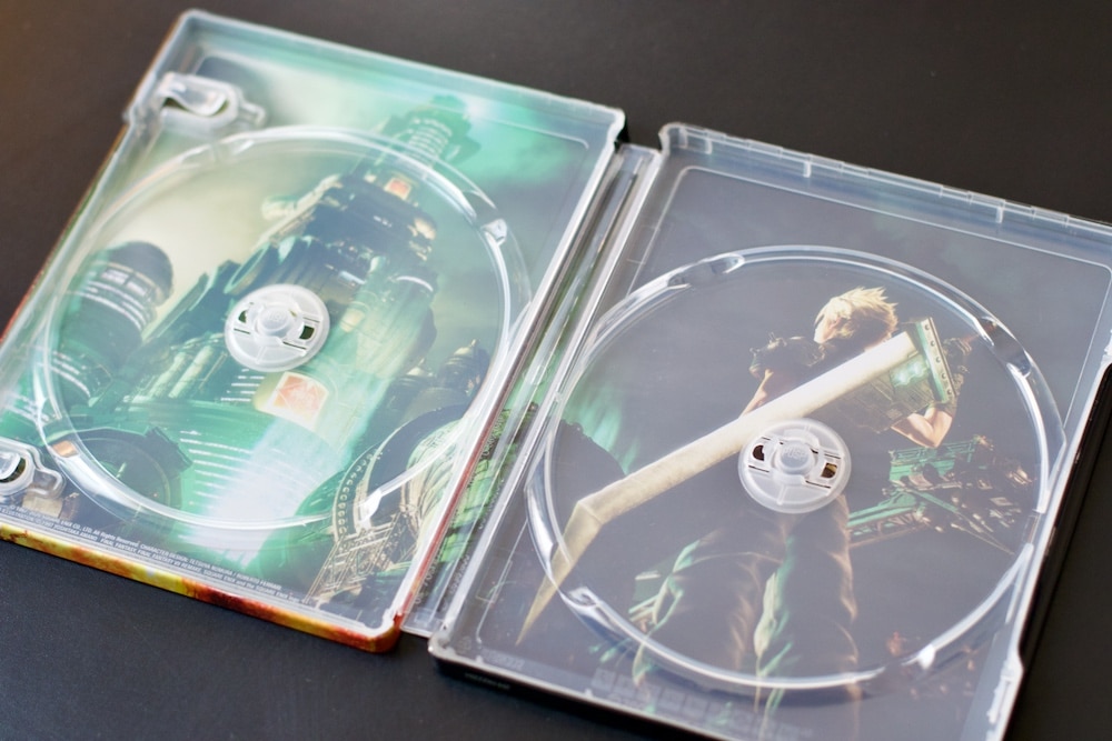 Unboxing Final Fantasy 7 Remake Edition Deluxe