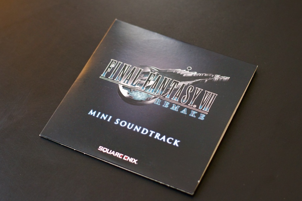 Unboxing Final Fantasy 7 Remake Edition Deluxe