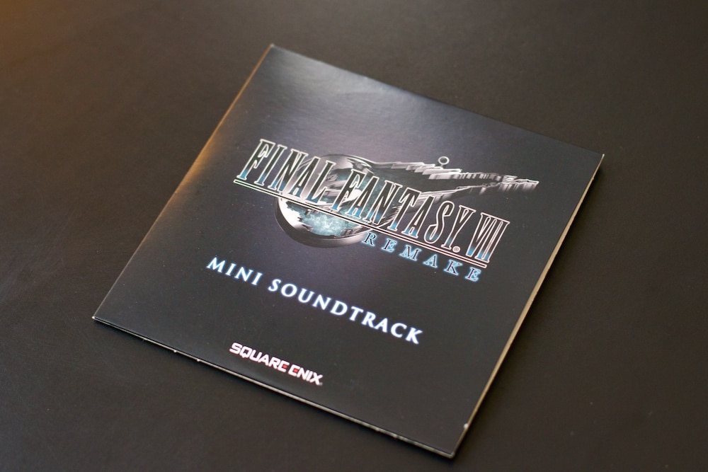 Unboxing Final Fantasy 7 Remake Edition Deluxe