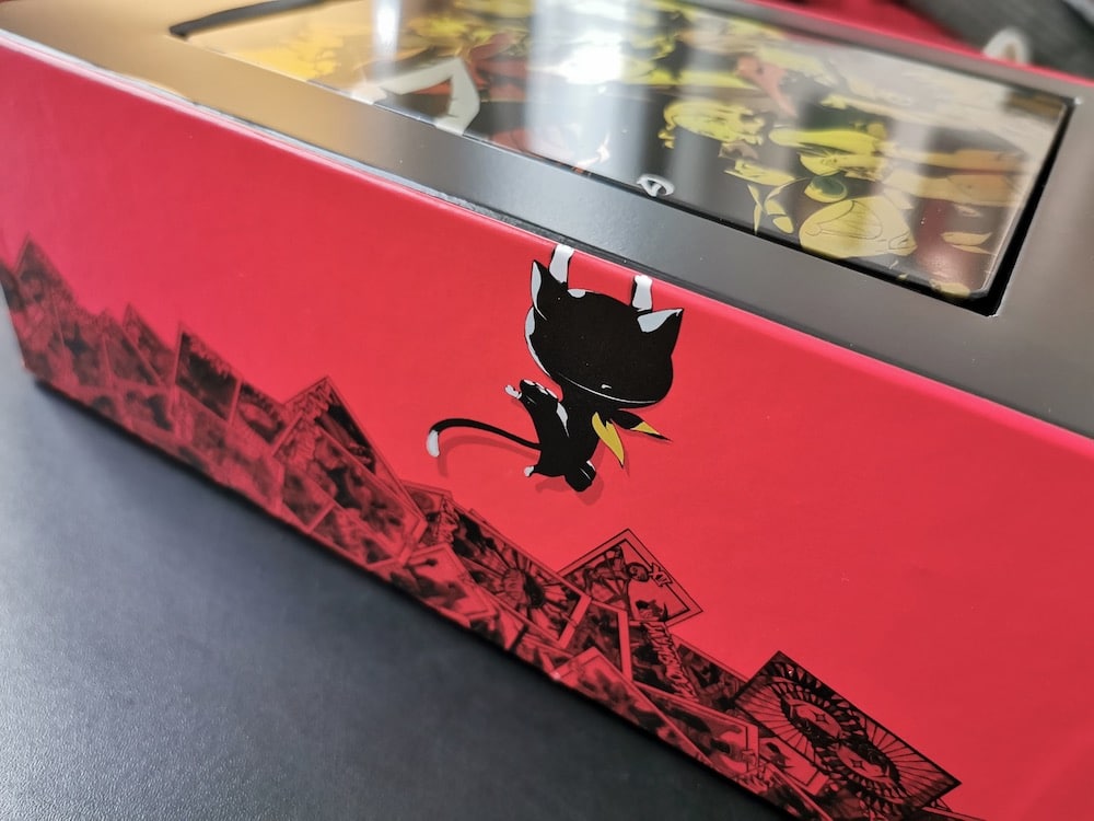 Unboxing Persona 5 Royal Collector