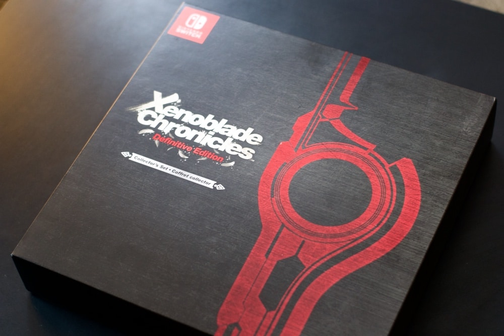 Unboxing Xenoblade Chronicles Collector Switch