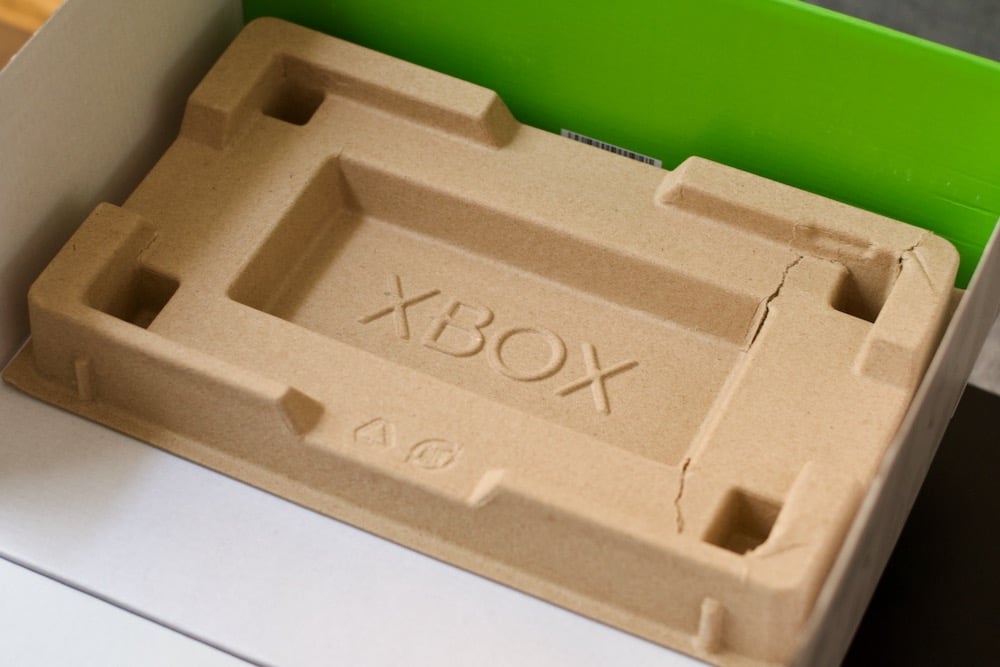 Xbox Series retail packaging