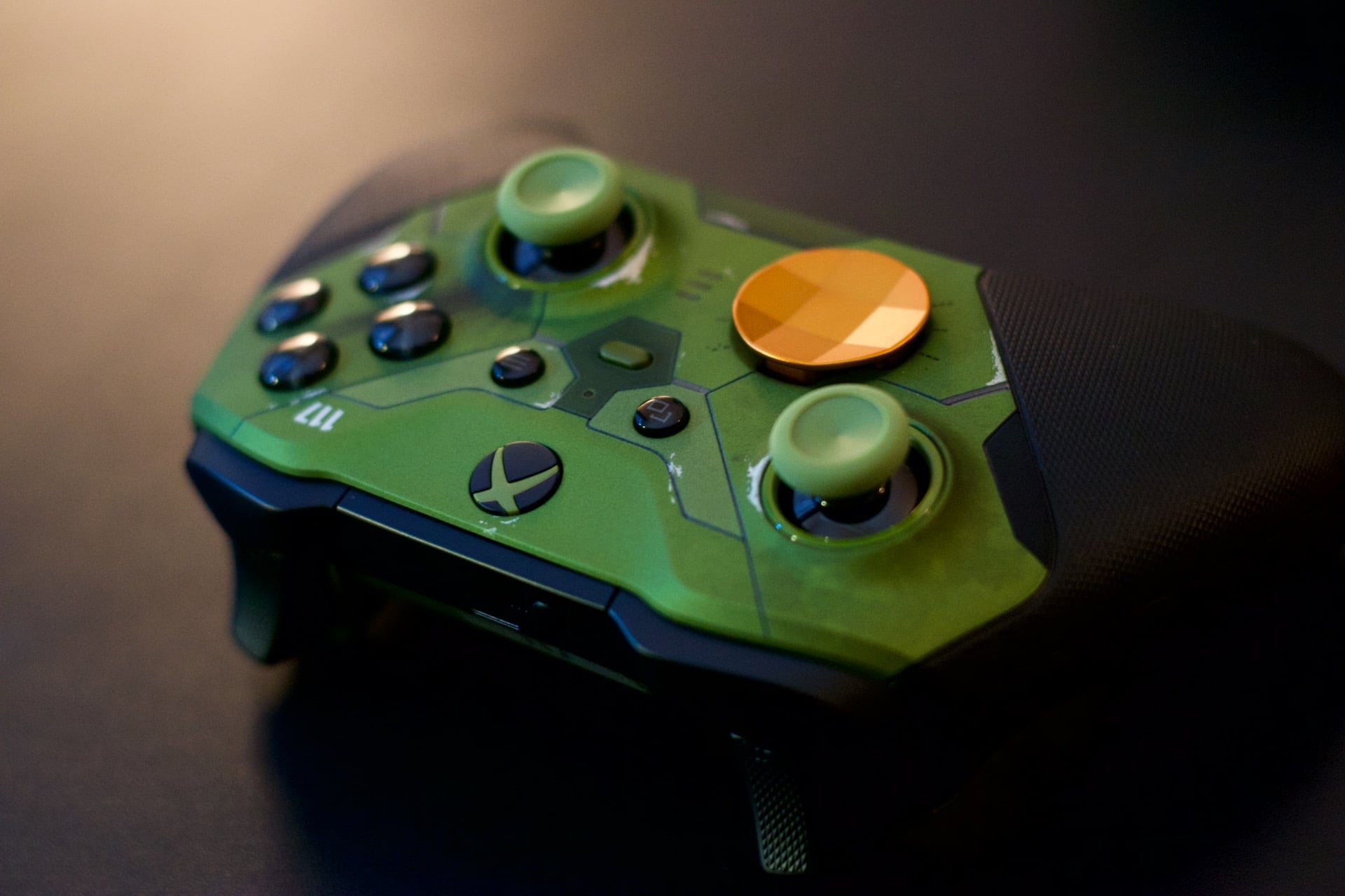 Unboxing : Manette Xbox Elite Series 2 Edition Halo 