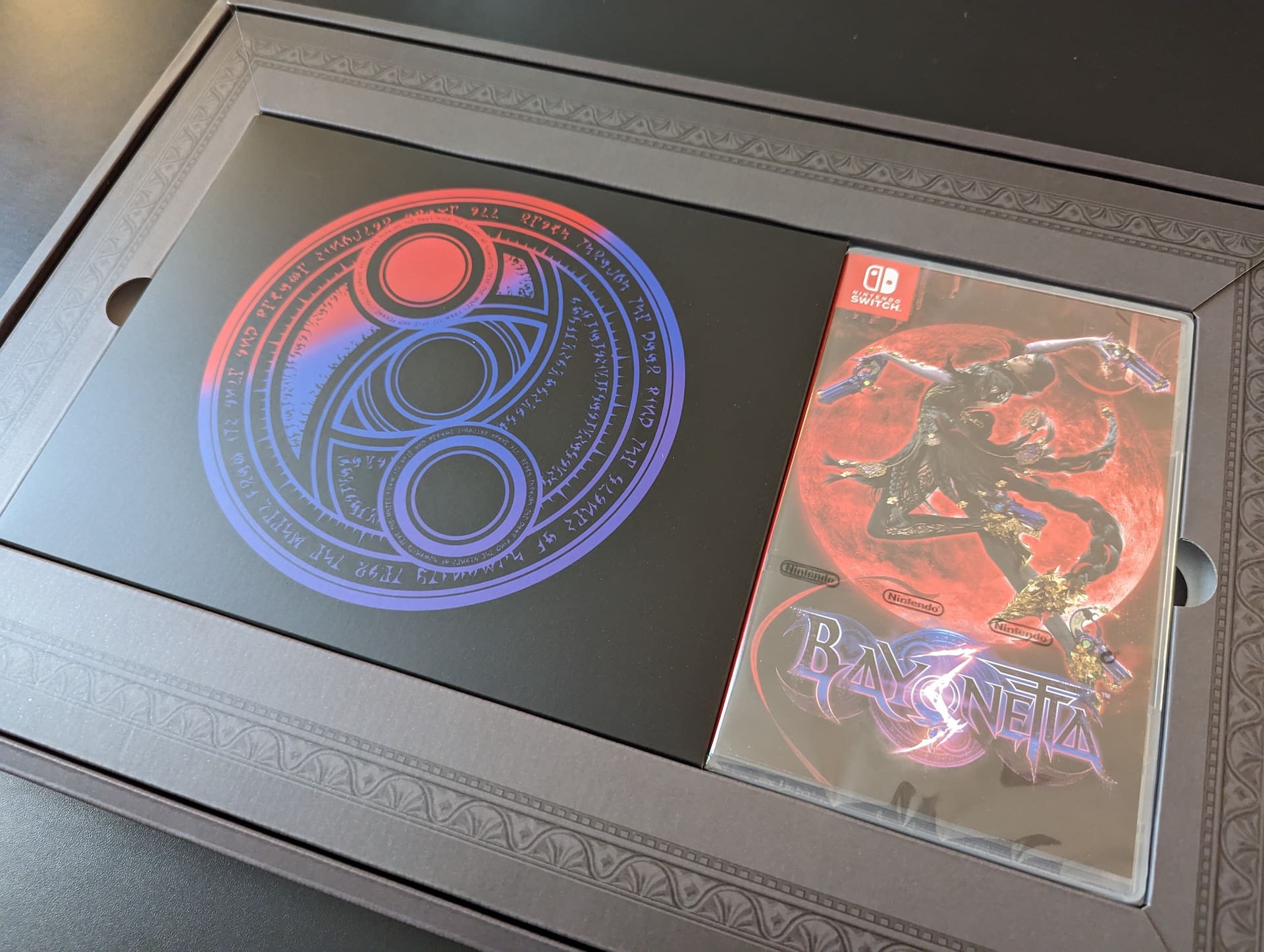 Unboxing Bayonetta 3 Masquerade Edition