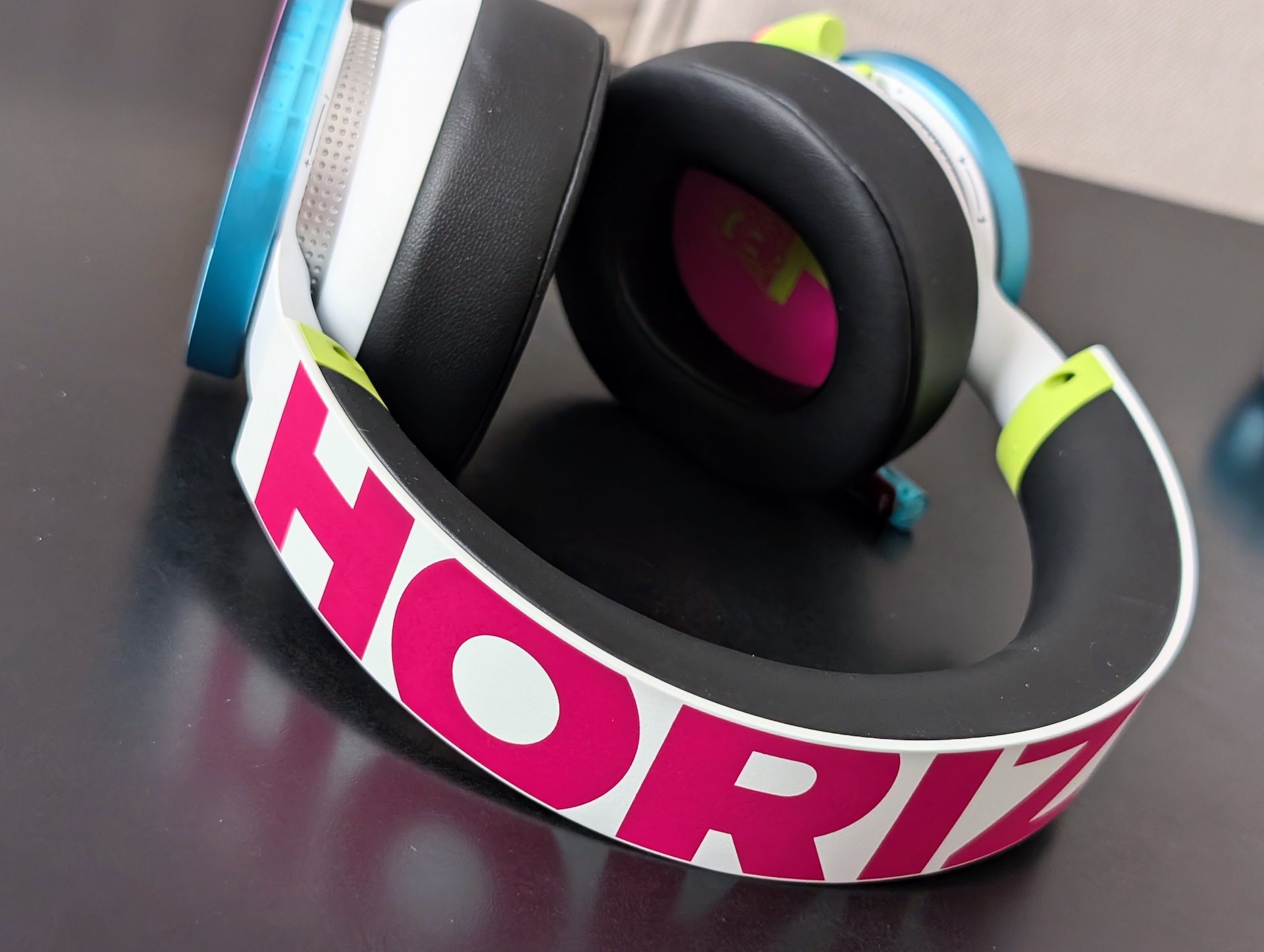 Collector Forza Horizon 6 controller headset
